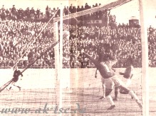 Abonyis goal, taken from an Iranian Newspaper